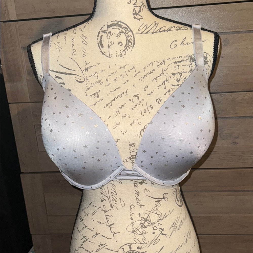 Victoria's Secret Gray Everyday Bra with Underwire Support